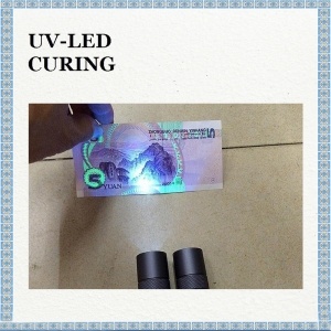 Inside Korea 5W UV LED UV 365nm Flashlight